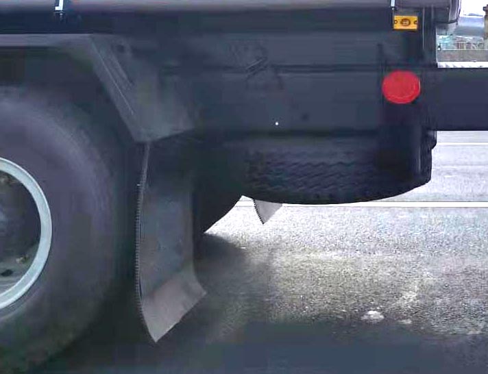 楚勝牌CSC5250TGYSM6供液車公告圖片