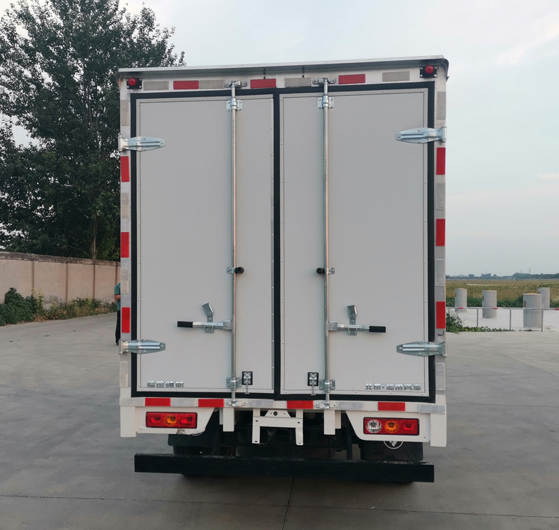 福田牌BJ5045XLC9JB7-23冷藏車公告圖片