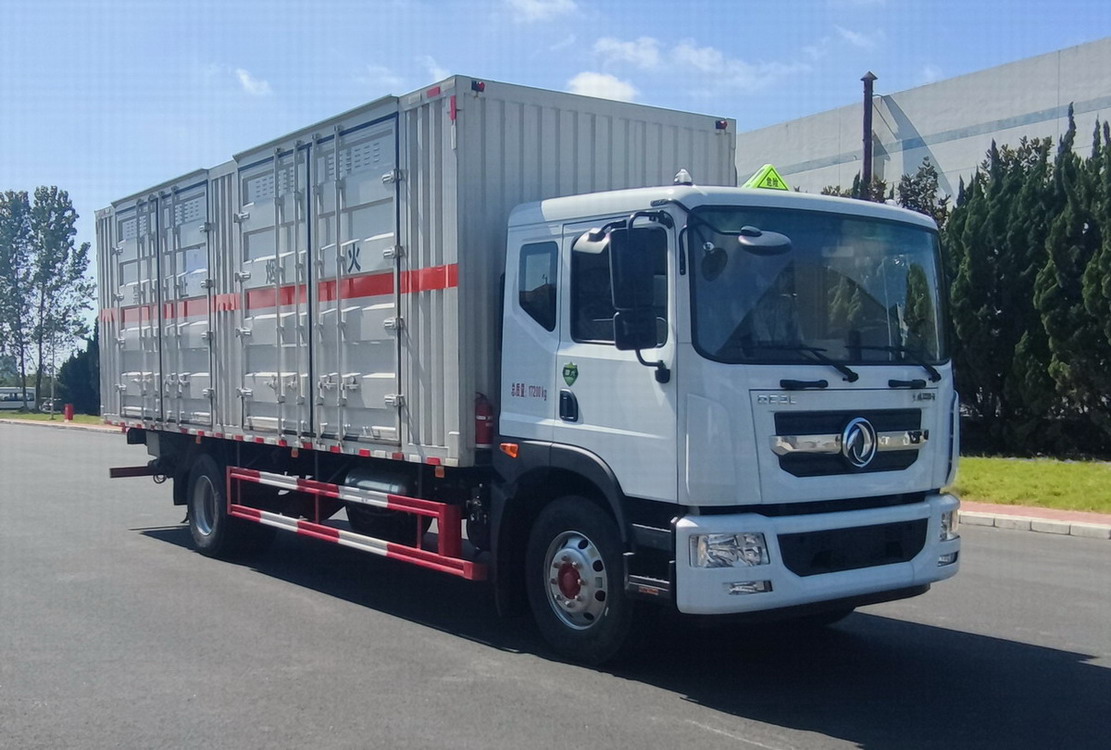 丰霸牌STD5185XDQEQ6毒性气体厢式运输车