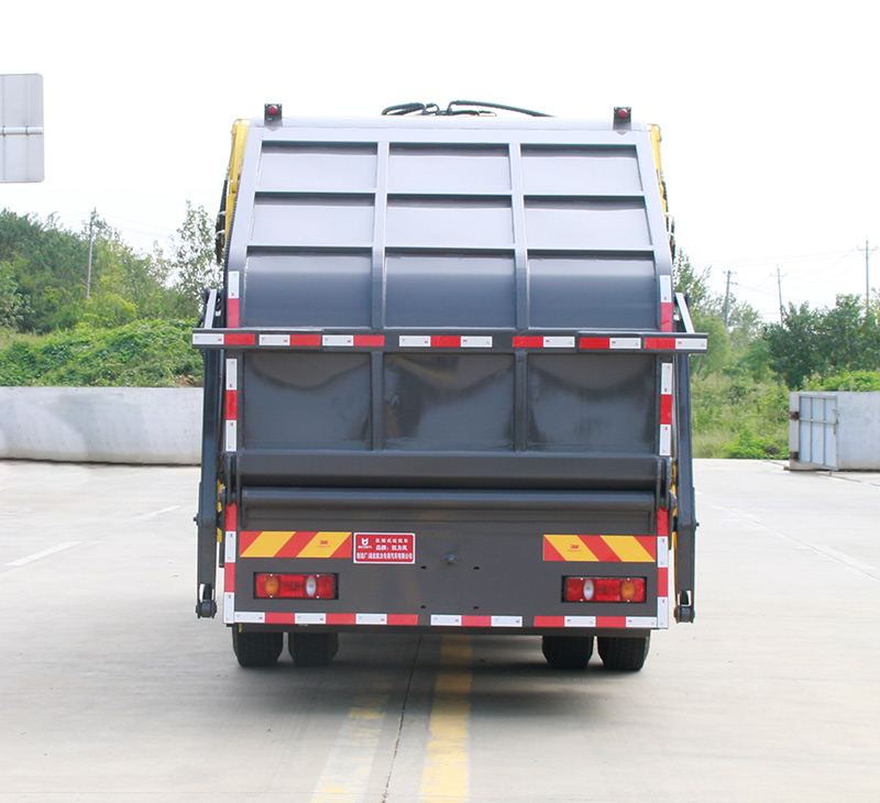 凱力風(fēng)牌KLF5180ZYSX6壓縮式垃圾車(chē)公告圖片