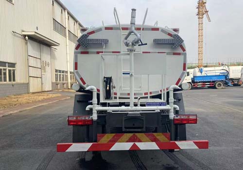 樂潔牌JLL5160GSSEQE6灑水車公告圖片