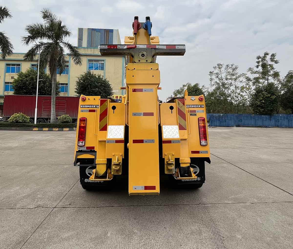 粤海牌YH5310TQZ126T清障车公告图片