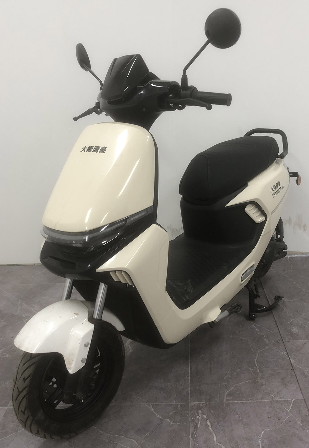 大隆鹰豪牌YH1200DT-8A电动两轮摩托车公告图片