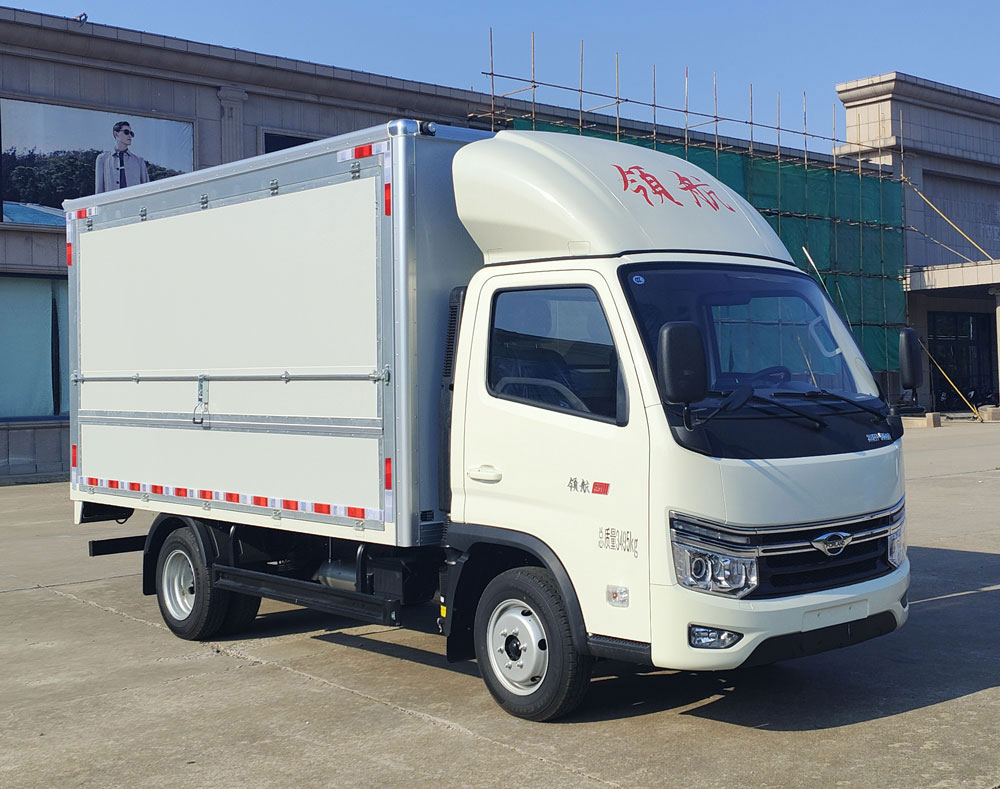 福田牌BJ5035XYK5JV5-15翼开启厢式车