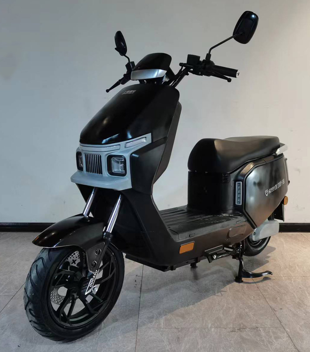 杜卡森牌DK1200DT-15A电动两轮摩托车公告图片