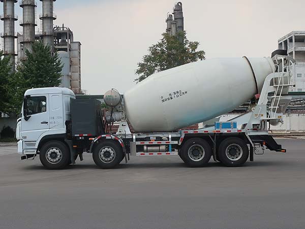 凌宇牌CLY5310GJB32BEV2純電動(dòng)混凝土攪拌運(yùn)輸車公告圖片