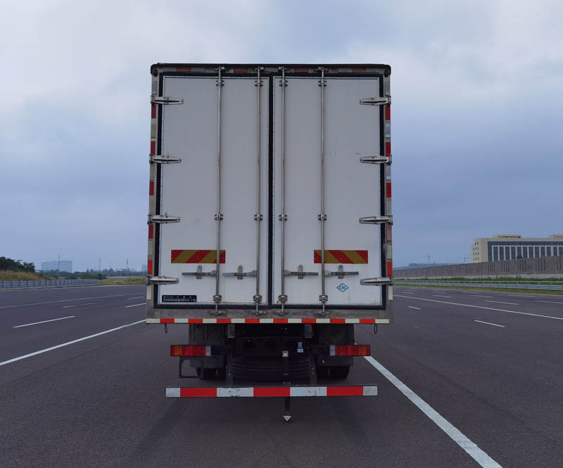 東風(fēng)牌DFV5182XLCGP6N冷藏車公告圖片