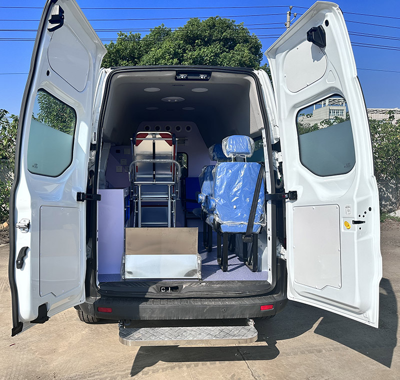 大力牌DLQ5041XSC6SX傷殘運(yùn)送車公告圖片