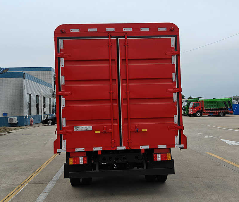 十通牌STQ5042CCYN6倉柵式運輸車公告圖片