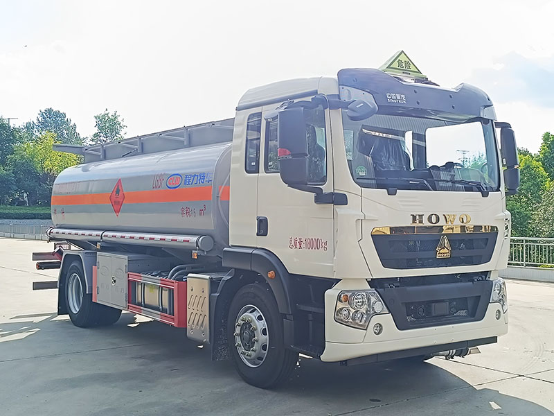 程力牌CL5184GJY6BWG加油车