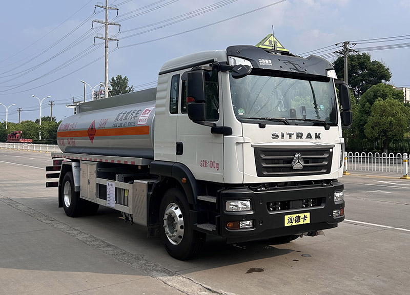 楚飞牌CLQ5181GYY6ZC运油车