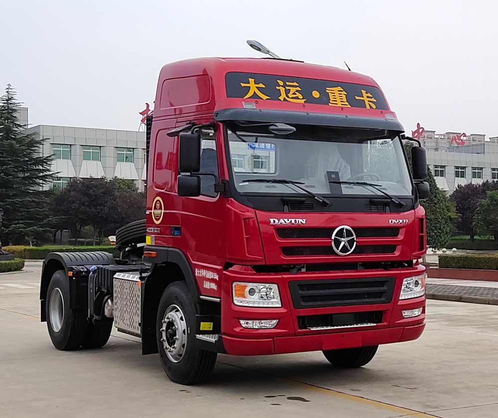 大运牌 400马力 牵引汽车(CGC4180D6EABA)