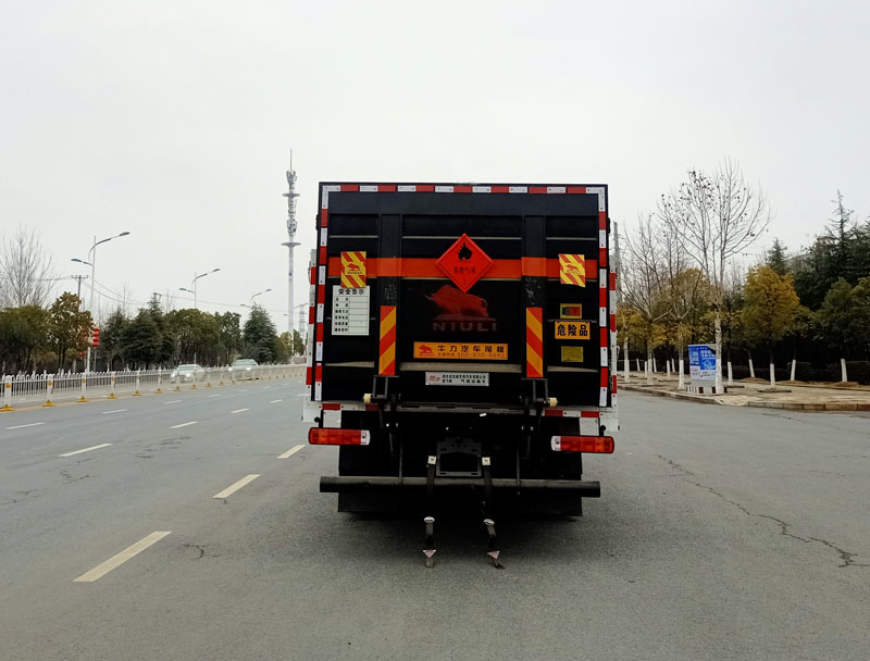 楚飛牌CLQ5180TQP6BJ氣瓶運(yùn)輸車公告圖片