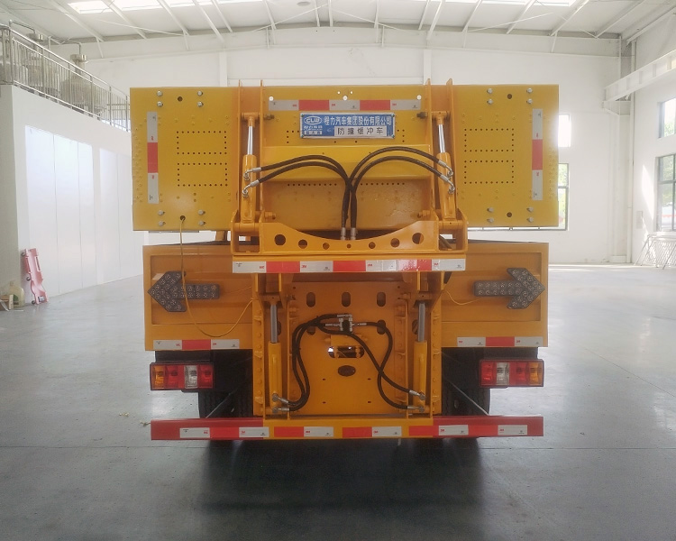 程力牌CL5042TFZ6ADS防撞缓冲车公告图片