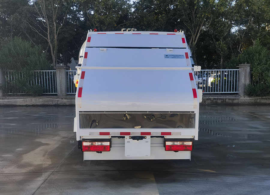 悅達(dá)牌YD5094ZYSEQE6壓縮式垃圾車(chē)公告圖片