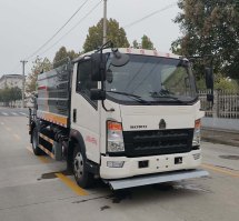 路面养护车