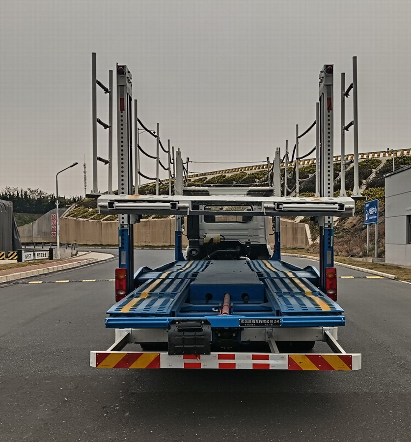东风牌DFH5250TCLBX4车辆运输车公告图片