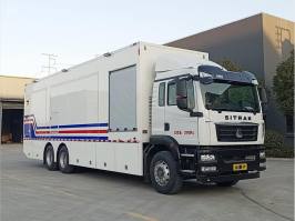 程力牌CL5200XYL6AYS医疗车