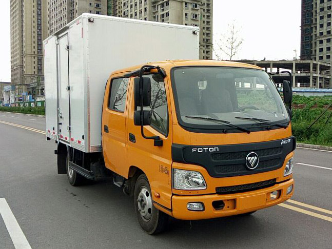 福田牌BJ5041XXY-FM厢式运输车