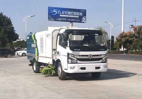 东风股份多利卡D7 SGZ5129TXSEQ6洗扫车