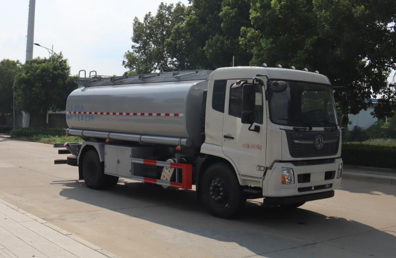 中汽力威牌HLW5181TGYDF6供液车