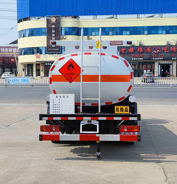 專力牌ZLC5126GYYEC6運油車公告圖片