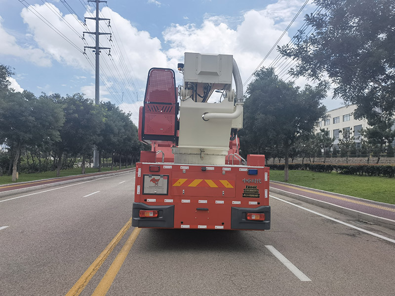 中卓時代牌ZXF5320JXFJP32/V6舉高噴射消防車公告圖片