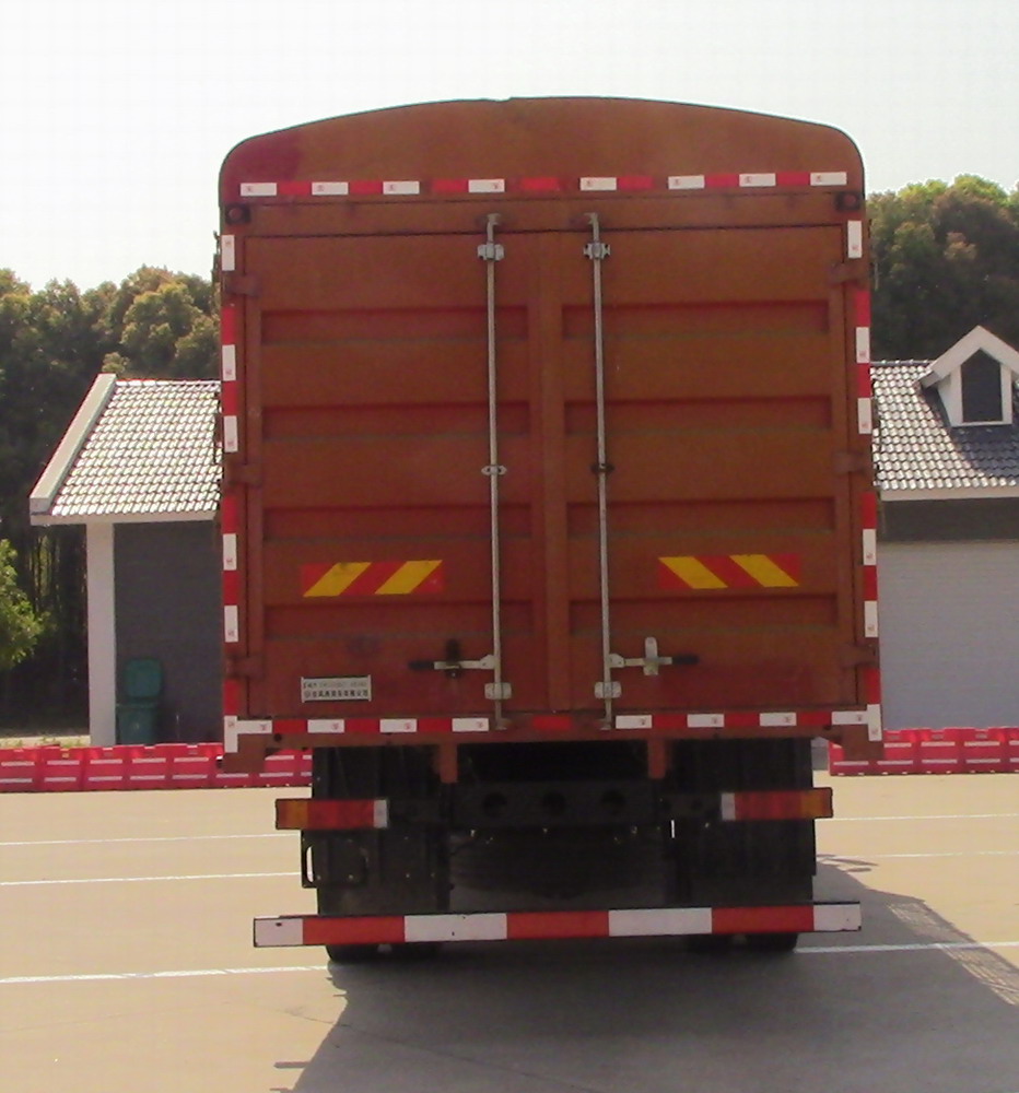 東風(fēng)牌DFH5180CCQEX21畜禽運(yùn)輸車公告圖片