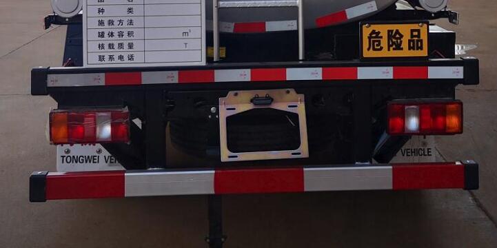 專威牌HTW5097GYYZZ6C運(yùn)油車公告圖片