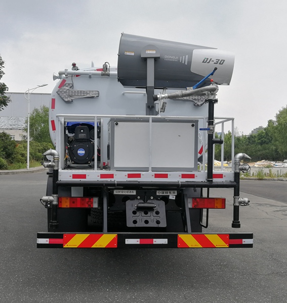 東風(fēng)牌EQ5250GPSSEH6綠化噴灑車公告圖片