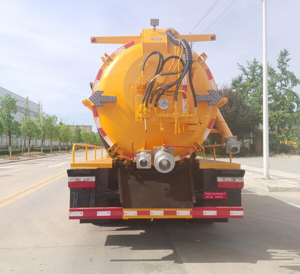 聚塵王牌HNY5125GQWEA6清洗吸污車公告圖片