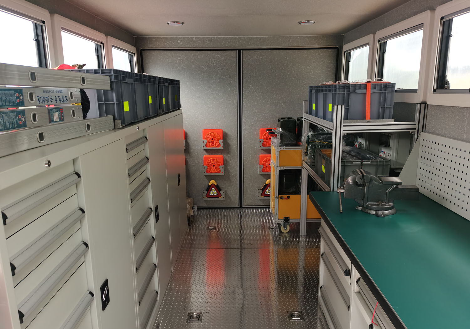 振翔股份牌ZXT5130XJXF65檢修車公告圖片