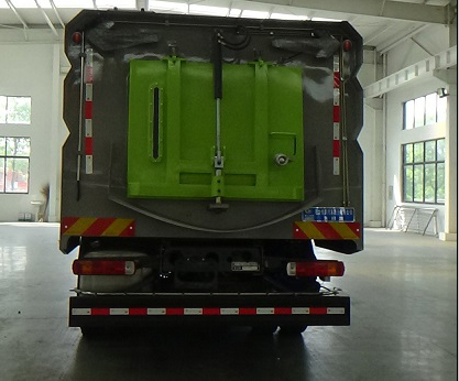 程力威牌CLW5180TXS6BT洗掃車公告圖片