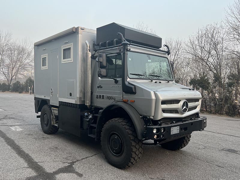 朗宸牌LLC5100XLJ旅居车
