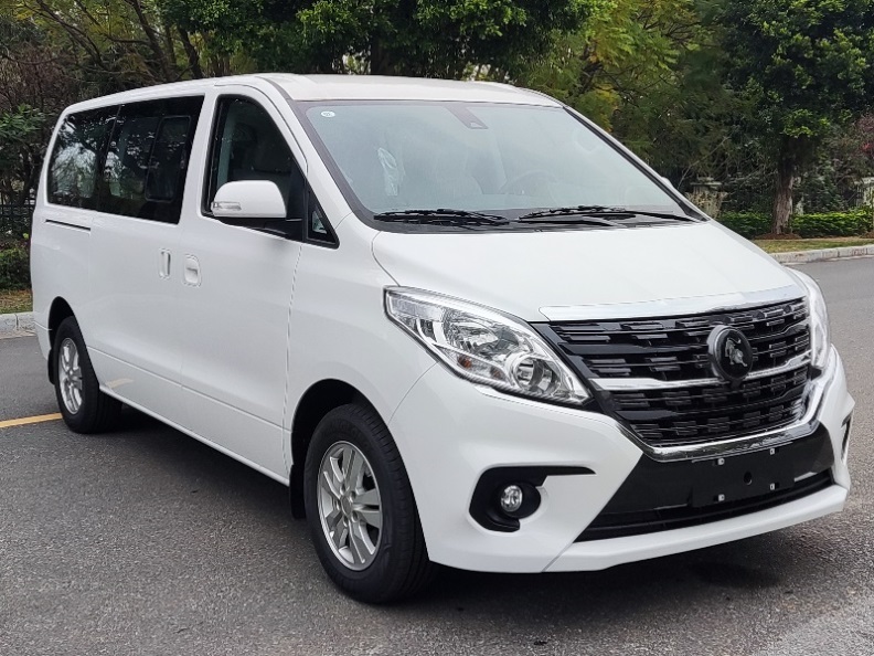 东风牌5.2米7座多用途乘用车(LZ6520M15B0)