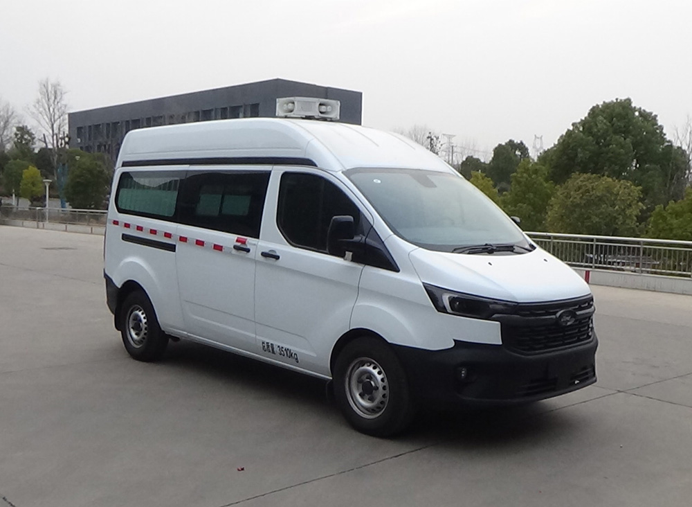程力威牌CLW5040XJZAJZ救助车