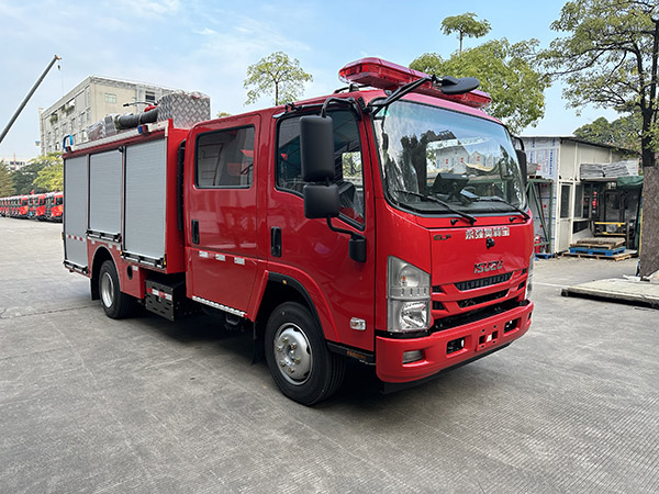 永强奥林宝牌RY5100GXFSG35/01水罐消防车