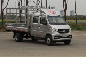 仓栅式运输车