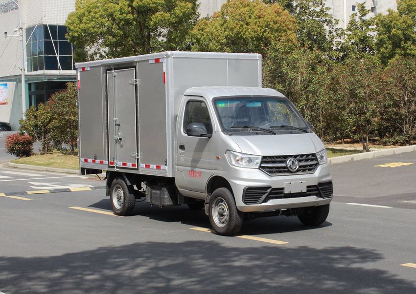 东风牌EQ5021XXY60Q4AAC厢式运输车