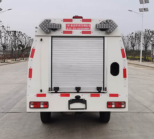 虹宇牌HYS5032TYHBEV純電動(dòng)路面養(yǎng)護(hù)車公告圖片