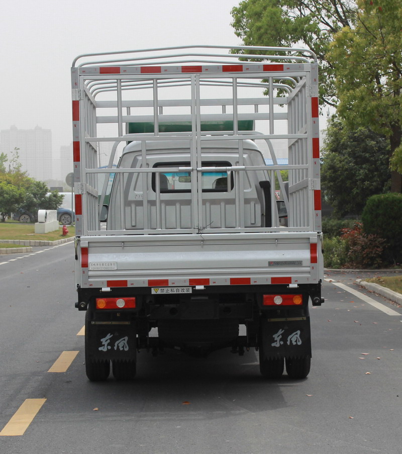 東風(fēng)牌EQ5030CCYD60Q1EAC倉(cāng)柵式運(yùn)輸車公告圖片