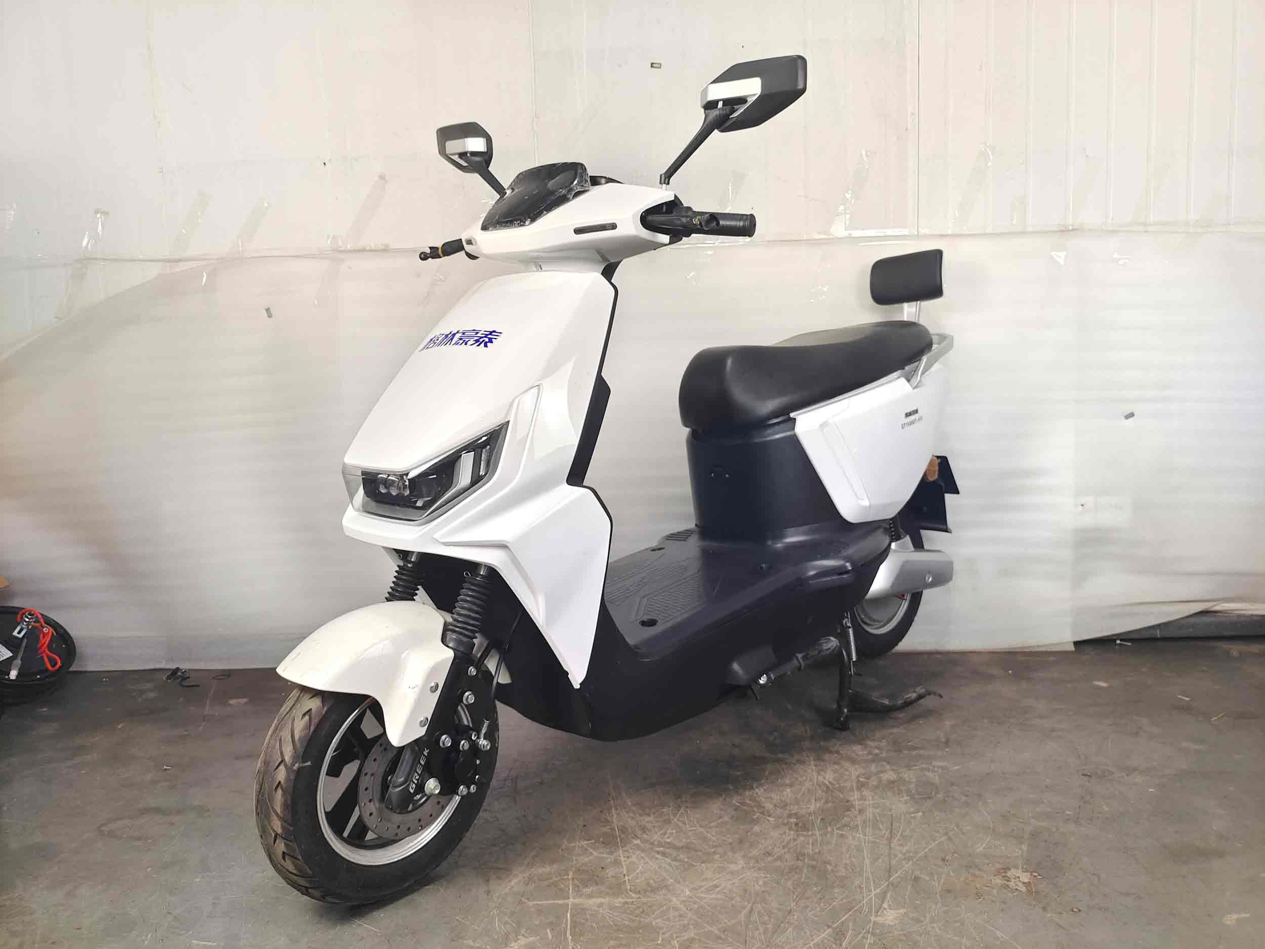 电动两轮摩托车