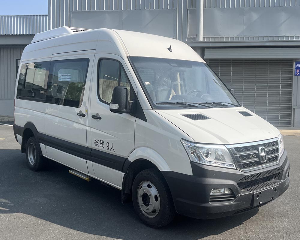 YBL5042XSW 亚星牌商务车图片