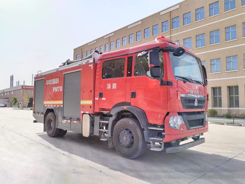 中联牌ZLF5201GXFPM70泡沫消防车