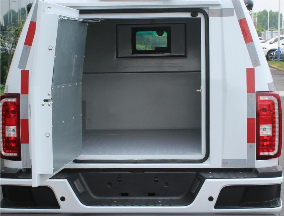 寶龍牌TBL5030XYC-AS1防彈運(yùn)鈔車公告圖片