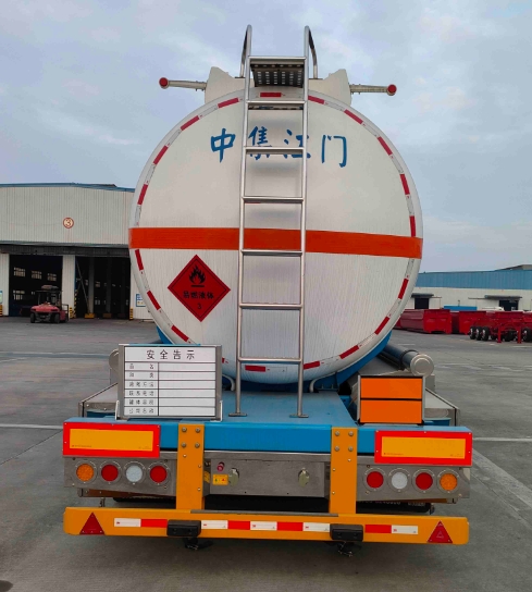 中集牌ZJV9402GRYJMB易燃液体罐式运输半挂车公告图片