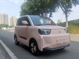 猎豹牌LBA7004AABEV型纯电动轿车