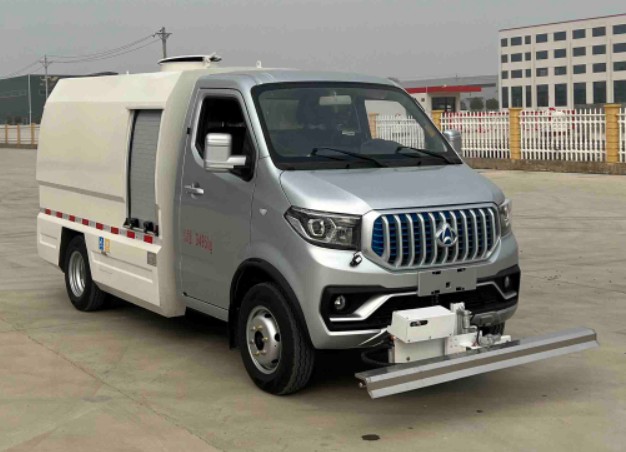 HYS5031TYHBEV型纯电动路面养护车图片