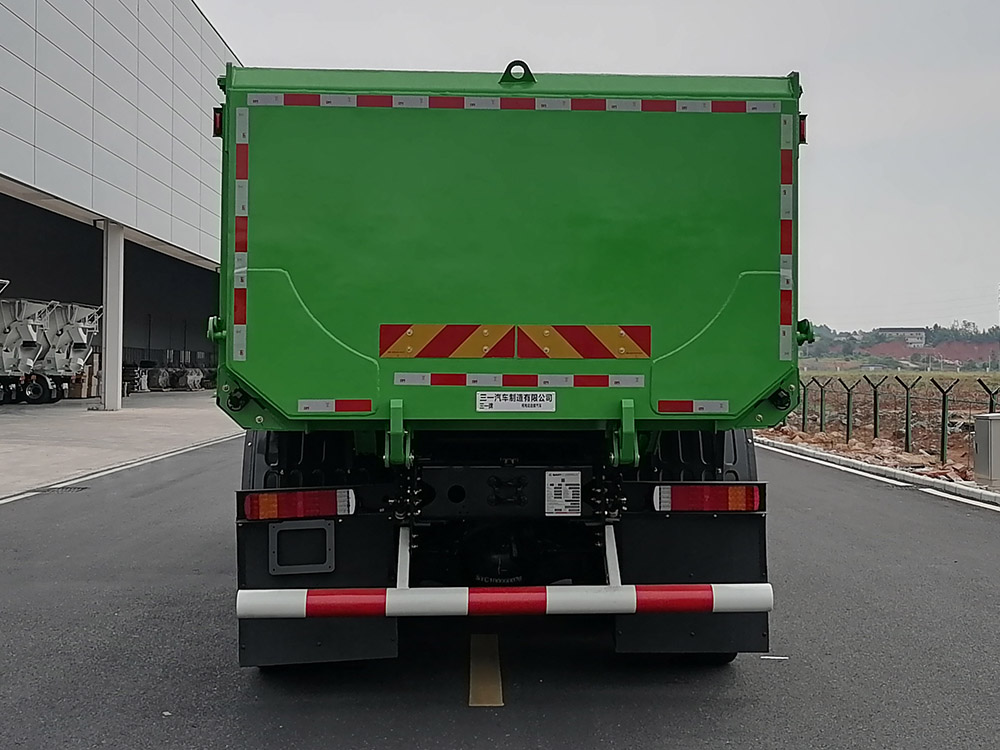 SYM3312ZZX1BEV1 三一牌551马力前四后八纯电动6.8米换电式纯电动自卸汽车图片