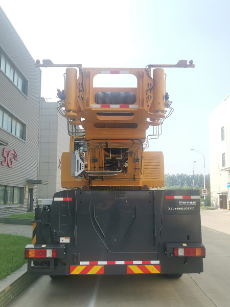 徐工牌XZJ5550JQZ110全地面起重機公告圖片